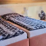 Birgit Froehlich Vendégház Mücheln