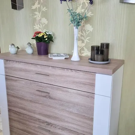 Birgit Froehlich 3* Mucheln